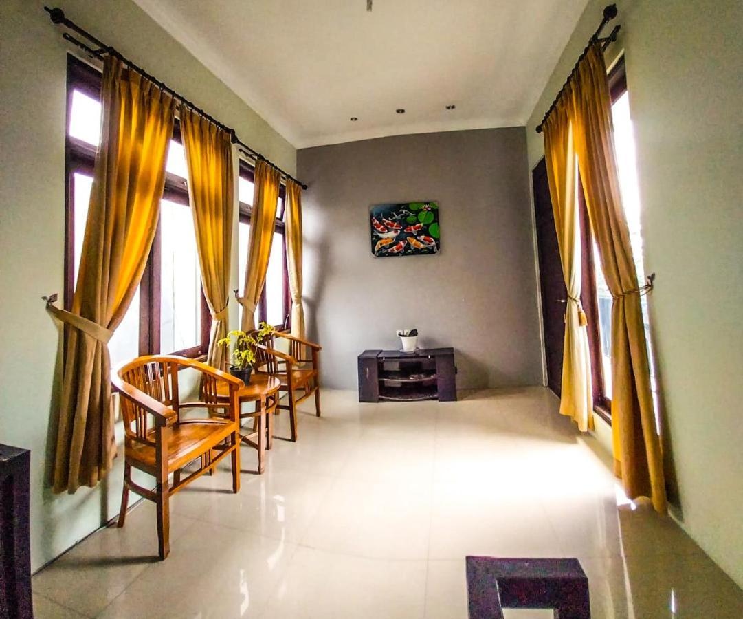 Gated 3Br Residence - 10 Mins From Malioboro Yogyakarta Extérieur photo