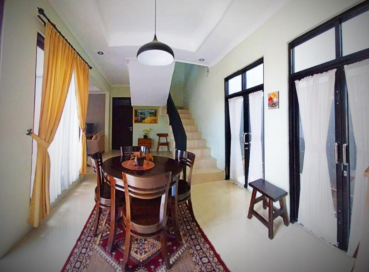 Gated 3Br Residence - 10 Mins From Malioboro Yogyakarta Extérieur photo