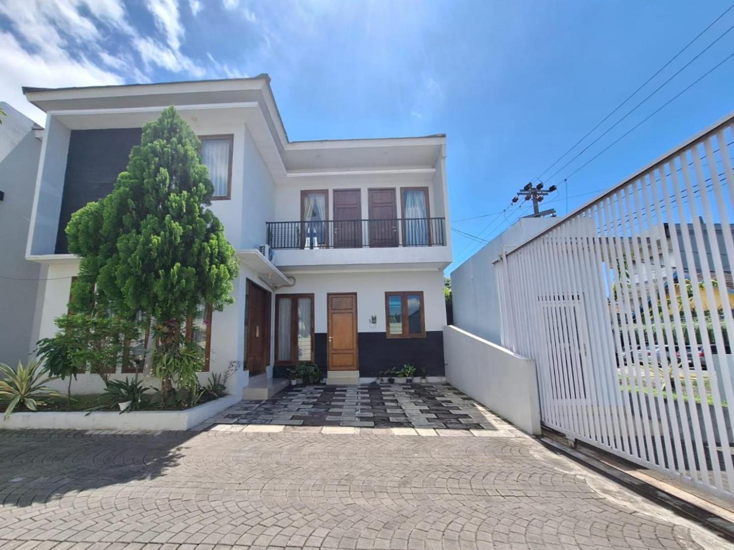 Gated 3Br Residence - 10 Mins From Malioboro Yogyakarta Extérieur photo